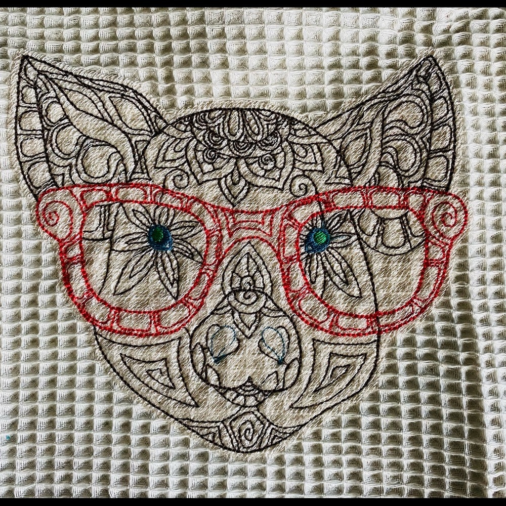 Embroidered Towel - Picture 3 of 4